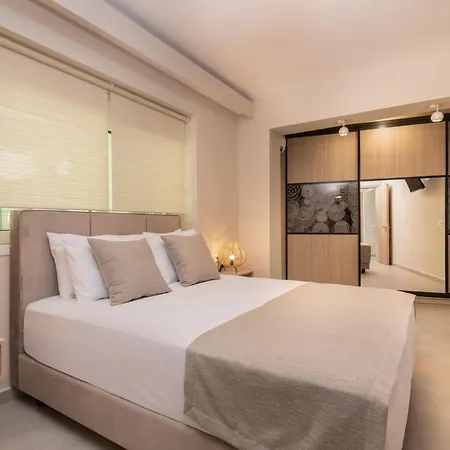 Fratelli Villa, With Heated Pool & Whirlpool, By Thinkvilla *